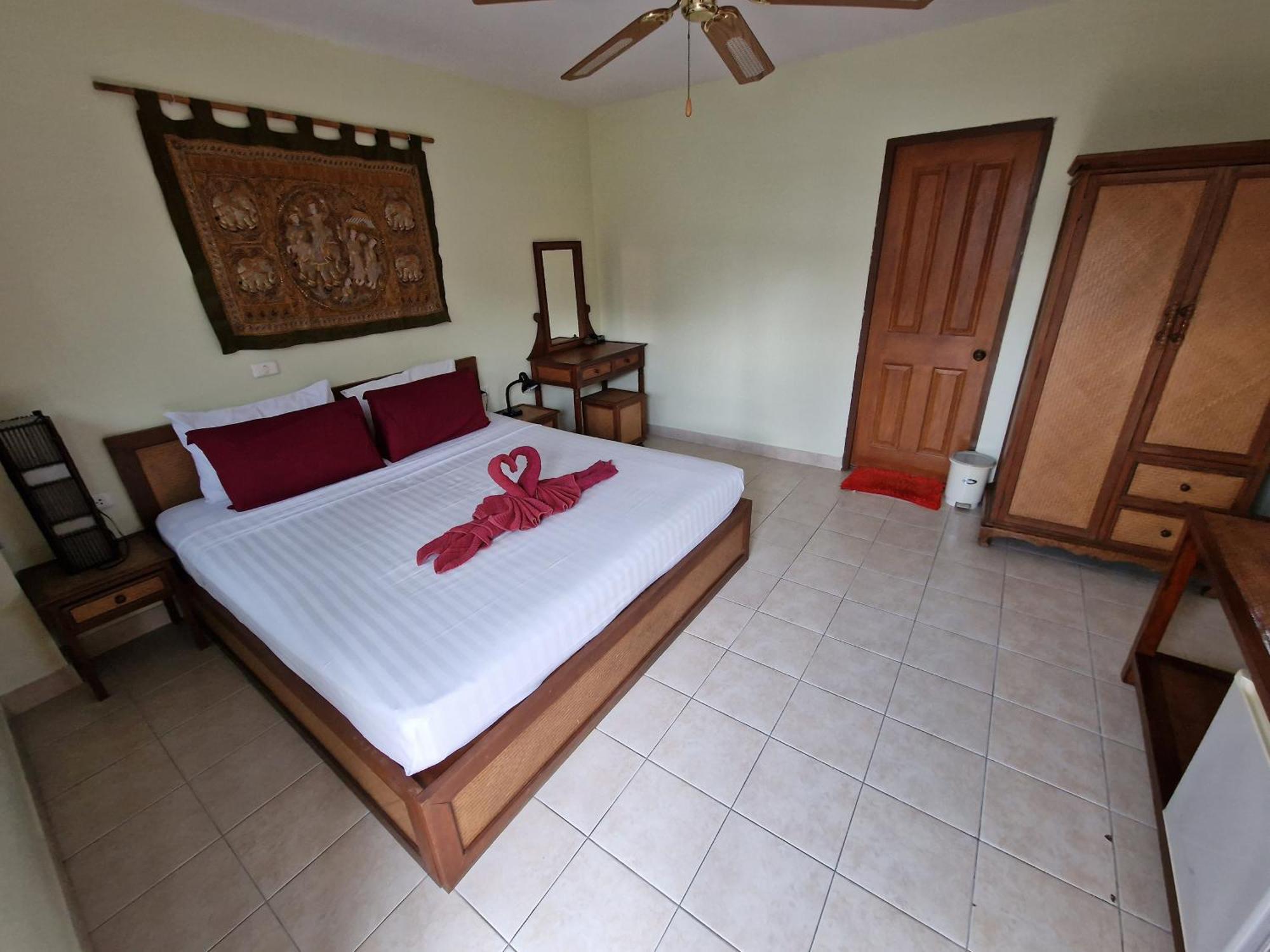 Standard Double or Twin Room,1529473585:JPEG